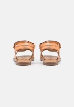 Kickers DIAMANTO - Sandales - Orange 8 Kickers DIAMANTO - Sandales - Orange -Kickers Soldes Magasin 1f4c46342d28490a9e589d8a8f87e8c1