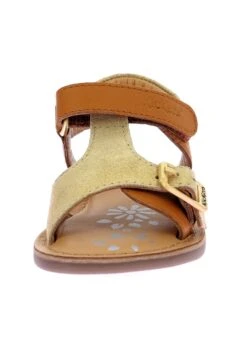 Kickers DIAZZ - Sandales - Camel -Kickers Soldes Magasin 2ca6271554fc4edb87d592eb775a91b2