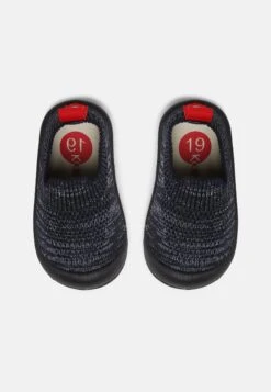 Kickers Kick Easy Barefoot Unisex - Chaussons - Marine/Gris -Kickers Soldes Magasin 2f2f631d126a405f8291dcb929e1b150