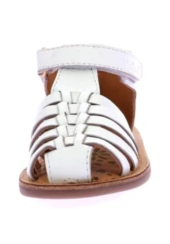 Kickers DILOLA - Chaussures Premiers Pas - Blanc 8 Kickers DILOLA - Chaussures Premiers Pas - Blanc -Kickers Soldes Magasin 6fe02356c0684132bdaa0208cb1a10a6