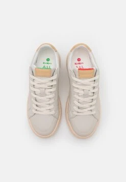Kickers Kick Tally - Baskets Basses - Beige -Kickers Soldes Magasin 8824e09f73344e2b98eb5283544181ce