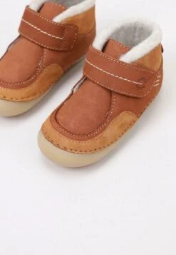 Kickers SOKLIMB - Chaussures Premiers Pas - Camel -Kickers Soldes Magasin 979ef2f6be5a43d888e89ed92fdfe769