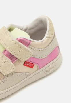 Kickers KICKMOTION - Baskets Basses - Beige Champagne/rose -Kickers Soldes Magasin 9f01e520f1cb41ae984af7ecf8ca66b8