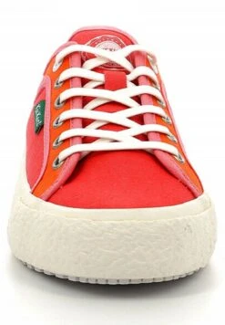 Kickers Arveil - Baskets Basses - Rouge -Kickers Soldes Magasin a2c75cc5486c492890f1793bc176d466