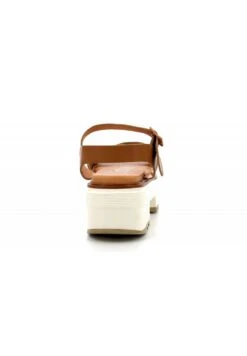 Kickers Cuir Heko - Sandales À Plateforme - Camel 7 Kickers Cuir Heko - Sandales À Plateforme - Camel -Kickers Soldes Magasin cb3160e64d164d9f9f9af839efa0a537