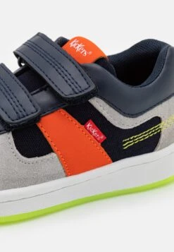 Kickers Bisckoto - Baskets Basses - Marine/Gris/Orange -Kickers Soldes Magasin cd535da2485645afa3cfa0f31ce1c775