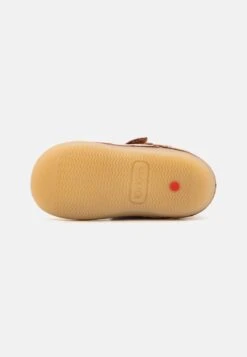 Kickers SABIO UNISEX - Chaussures Premiers Pas - Marron 10 Kickers SABIO UNISEX - Chaussures Premiers Pas - Marron -Kickers Soldes Magasin e38df21f723143b19ae3367278982671