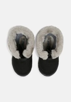 Kickers JUMPSNOW WPF - Bottes De Neige - Noir -Kickers Soldes Magasin e71250e2fb404a6da705e71adce230ad